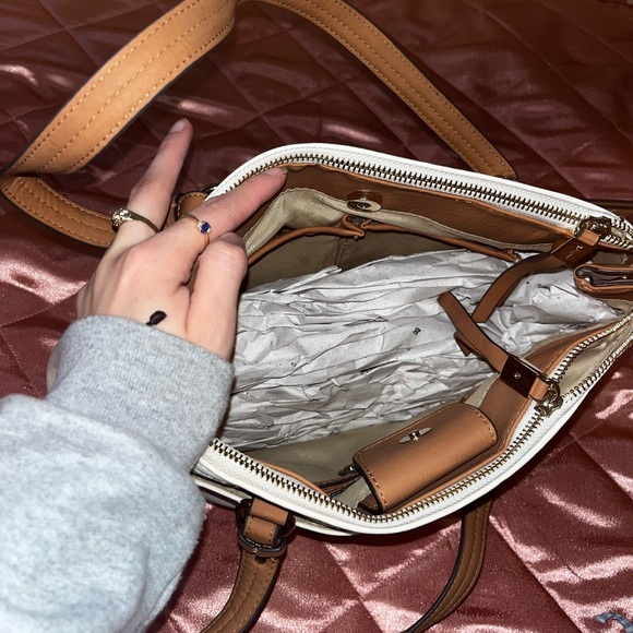 bag - Picture 3 of 3